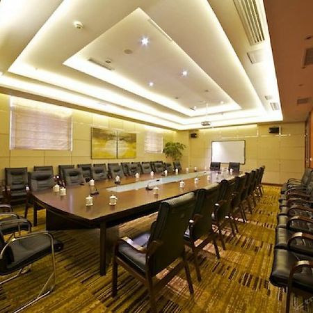 Summer Cambridge Hotel Γκουϊγιάνγκ Εξωτερικό φωτογραφία